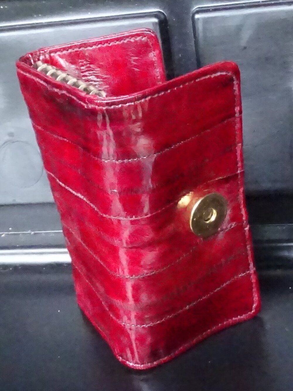 Vintage Red Leather Key Case Wallet 6 Hook Gold Hardware Zip Coin Pocket Snap